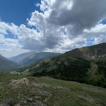 The Meeker Park Lodge Allenspark Екстериор снимка