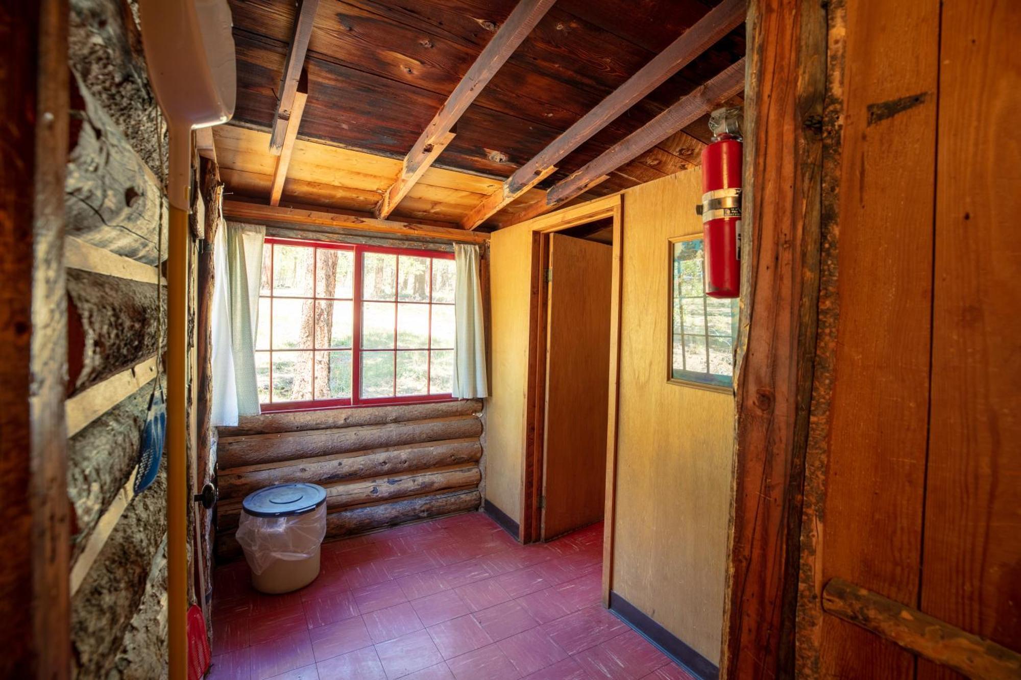 The Meeker Park Lodge Allenspark Екстериор снимка